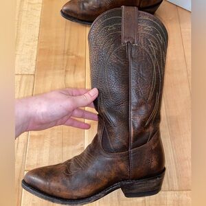 Frye cowboy boots in great condition